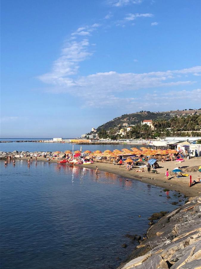 Ferienwohnung Nonsolomare Wifi Aria Condizionata Parcheggio Sanremo Exterior foto